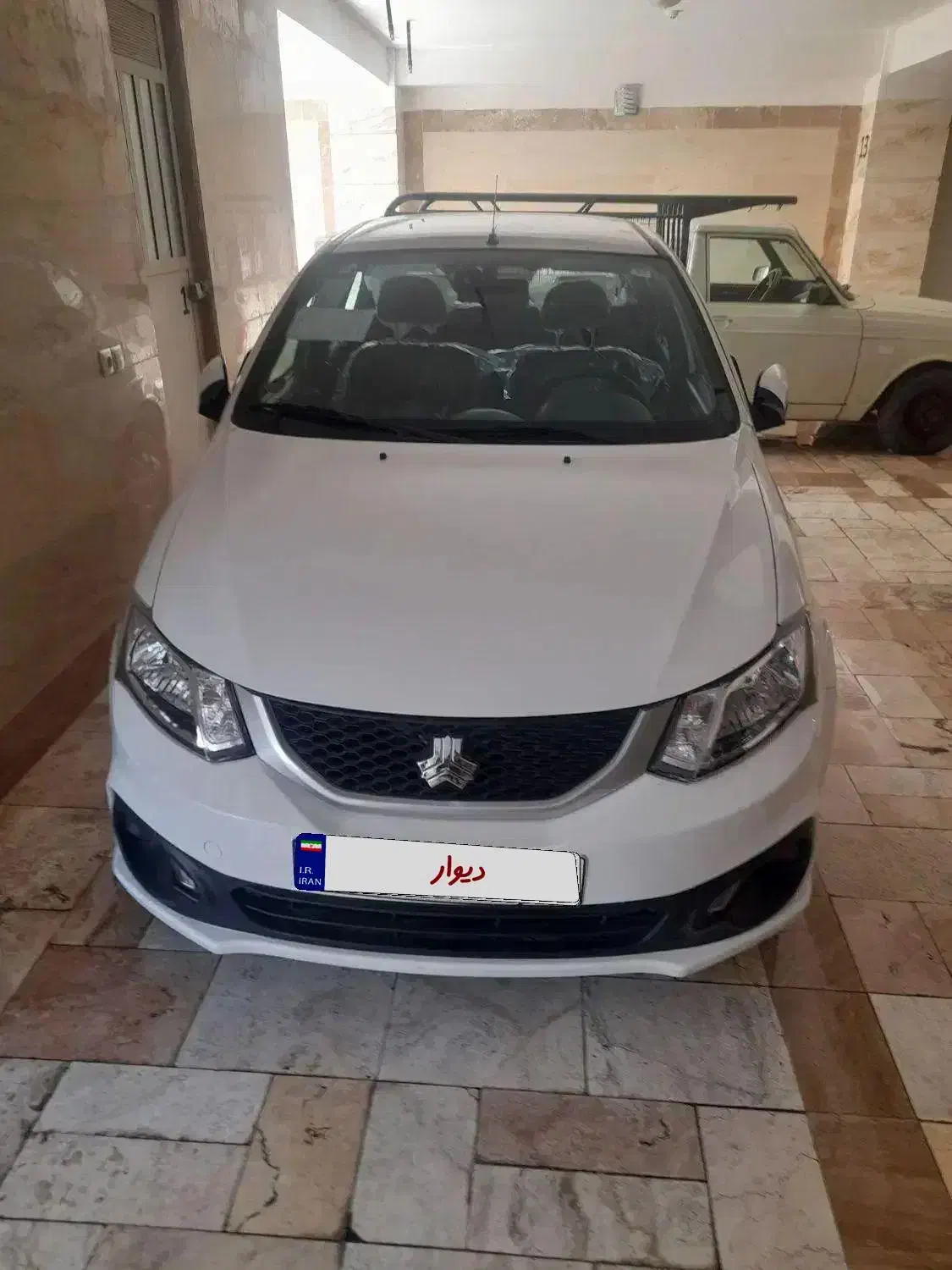 ساینا صفر ۸۵گانه مدل۴۰۴|خودرو سواری و وانت|کرج, حصارک بالا|دیوار