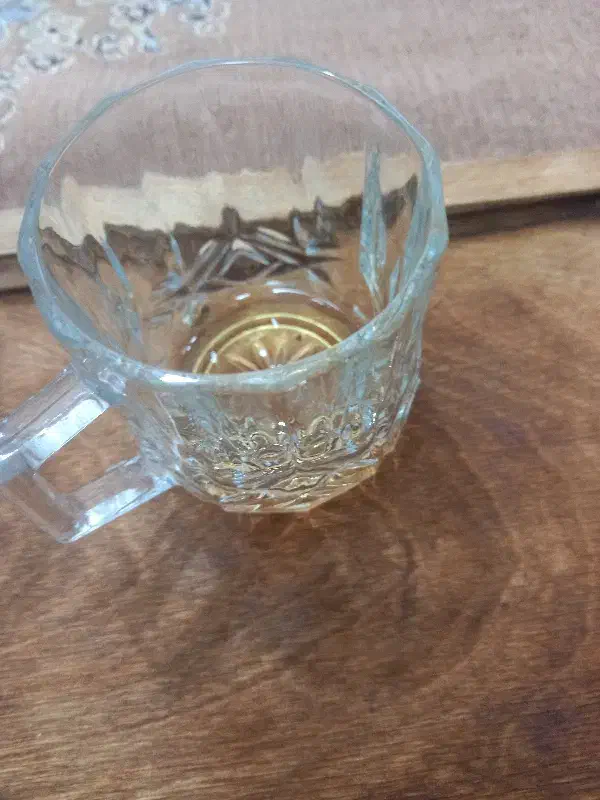 یه دست استکان فرانسویددرحدنوفروخته میشود|ظروف سرو و پذیرایی|تهران, امیریه|دیوار