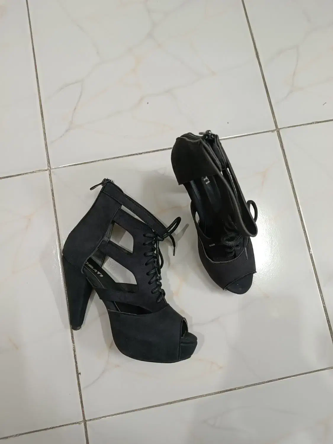 کفش مجلسی یا صندل مجلسی|کیف، کفش، کمربند|اصفهان, جوزدان الیادران|دیوار