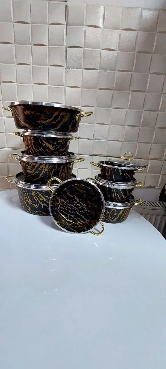 حراج سرویس قابلمه۱۴پارچه باکیفیت به خاطرجمع اوری|ظروف پخت‌وپز|ارومیه, |دیوار