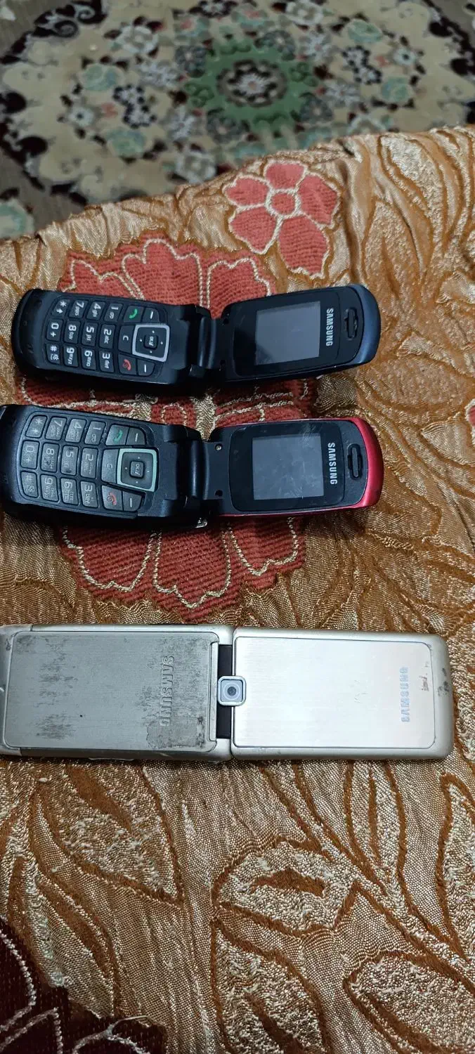 چند عدد گوشی دارم ساده  به قیمت خوبی میدم|موبایل|بیرجند, |دیوار