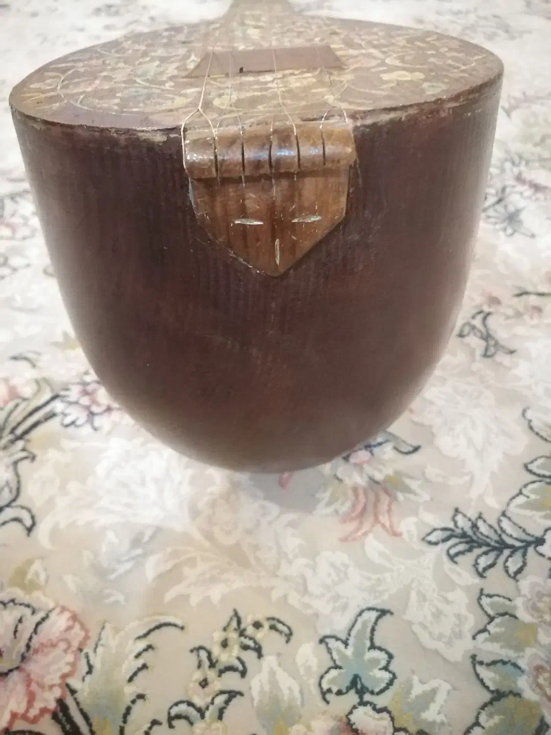 سه تار قدیمی|سازهای سنتی|تهران, بازار|دیوار