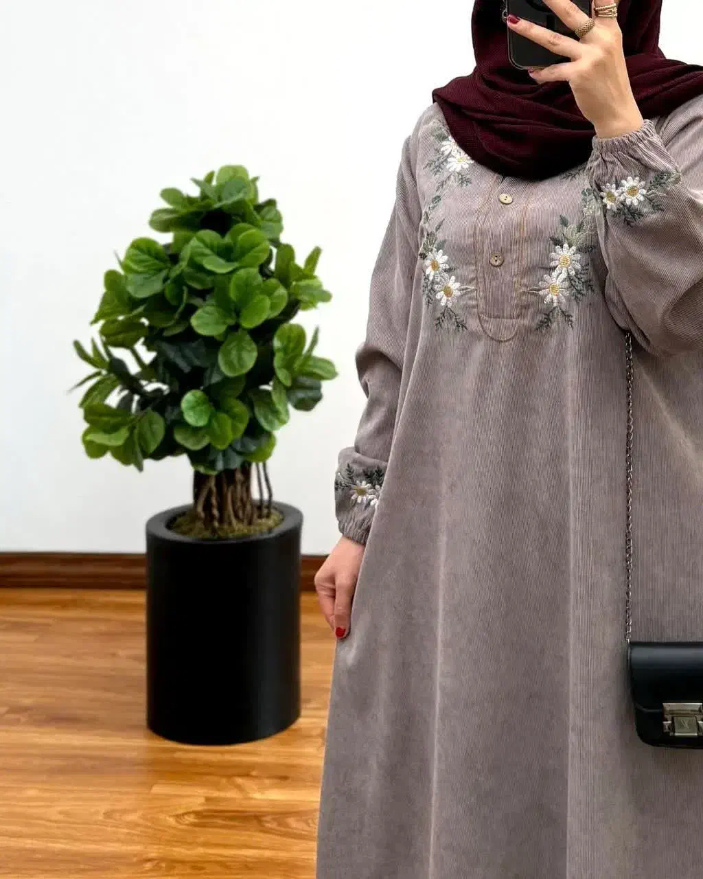 مانتو مخمل کبریتی|لباس|تهران, فرودگاه مهرآباد|دیوار