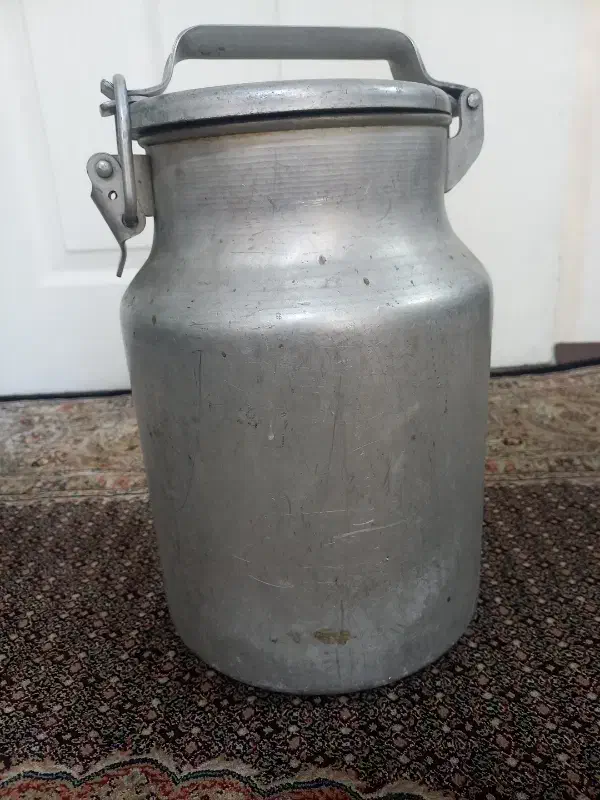 ظرف شیر آلمینیومی|ظروف نگهدارنده، پلاستیکی، یک‌بارمصرف|تبریز, |دیوار