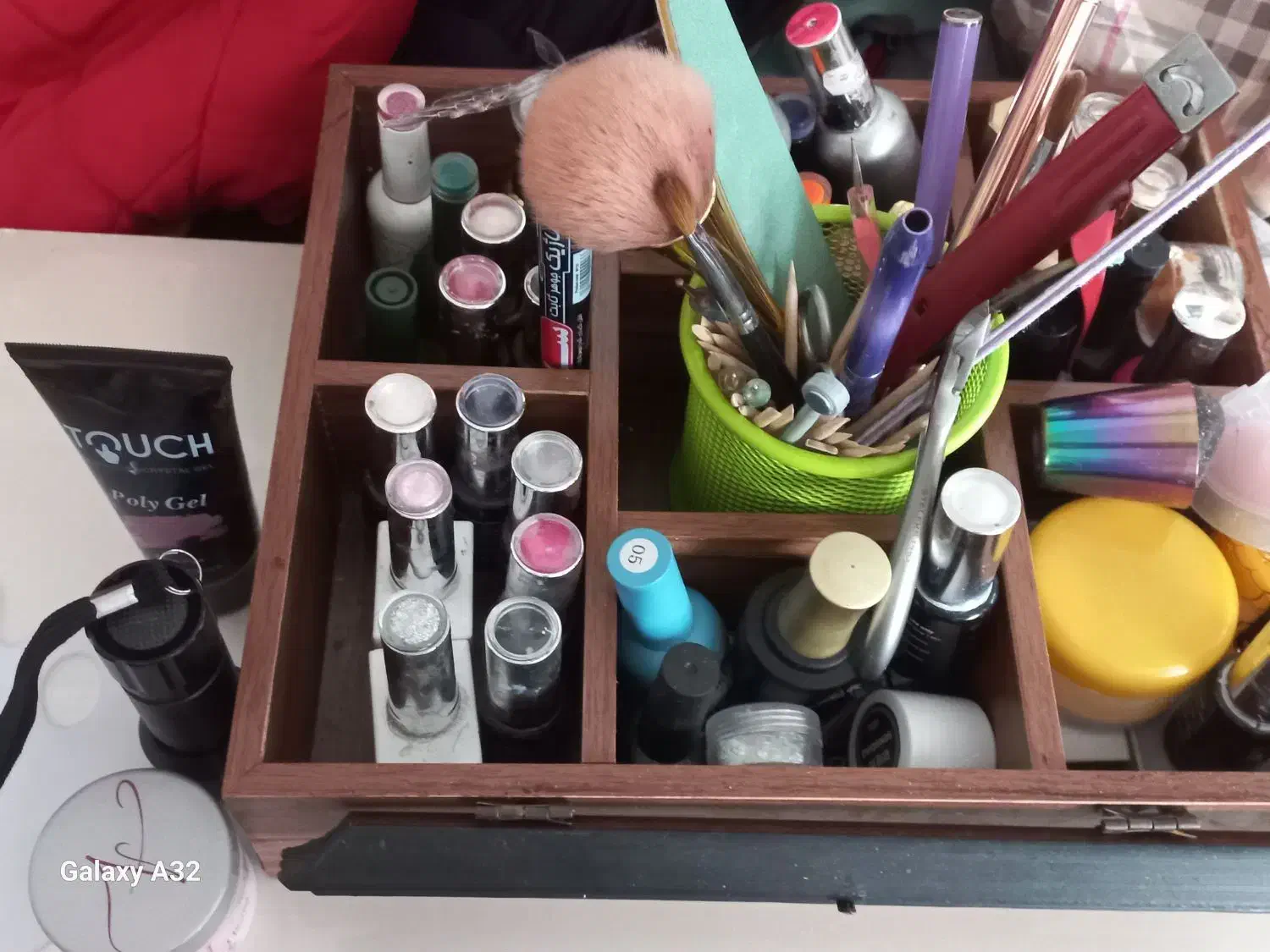 فروش لوازم کاشت ناخن|آرایشگاه و سالنهای زیبایی|شاهینشهر, شهرک ردانی پور|دیوار