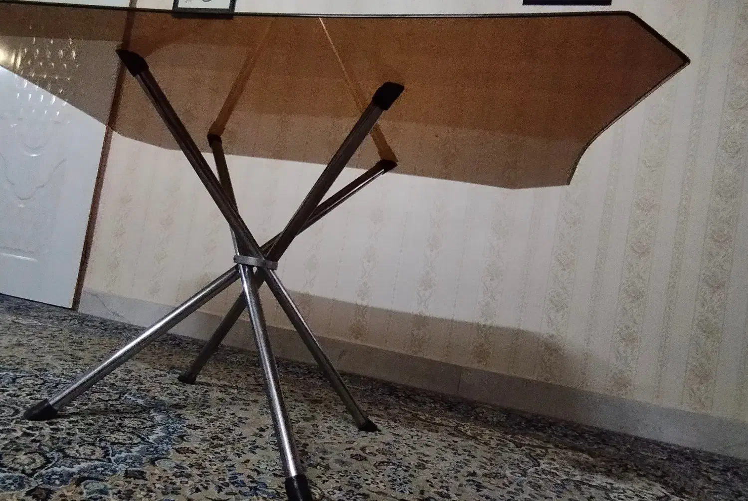 میز ناهارخوری|میز و صندلی غذاخوری|اصفهان, جلالیه|دیوار