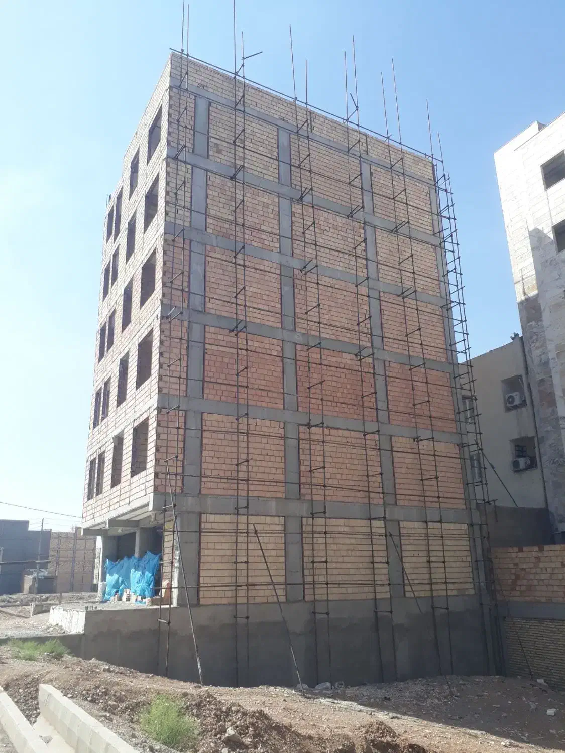 داربست فلزی کفراژ بندی کوروش|خدمات پیشه و مهارت|ورامین, ورامین|دیوار