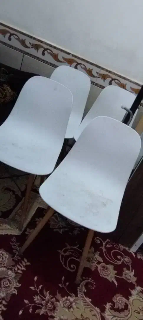 ۶عدد میز|صندلی و نیمکت|هندیجان, |دیوار