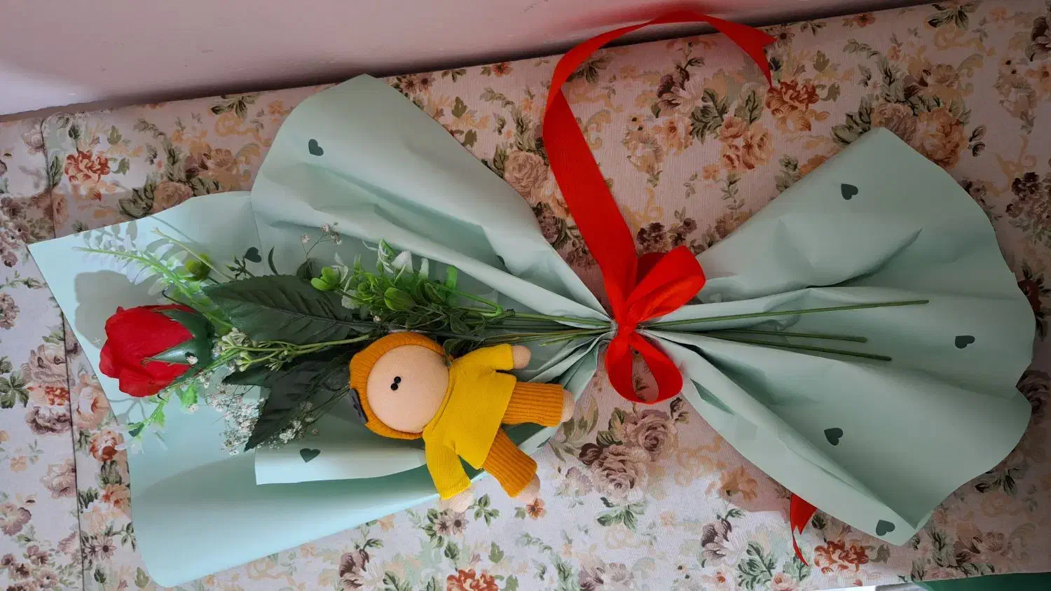 گل مصنوعی|گل مصنوعی|بروجرد, |دیوار