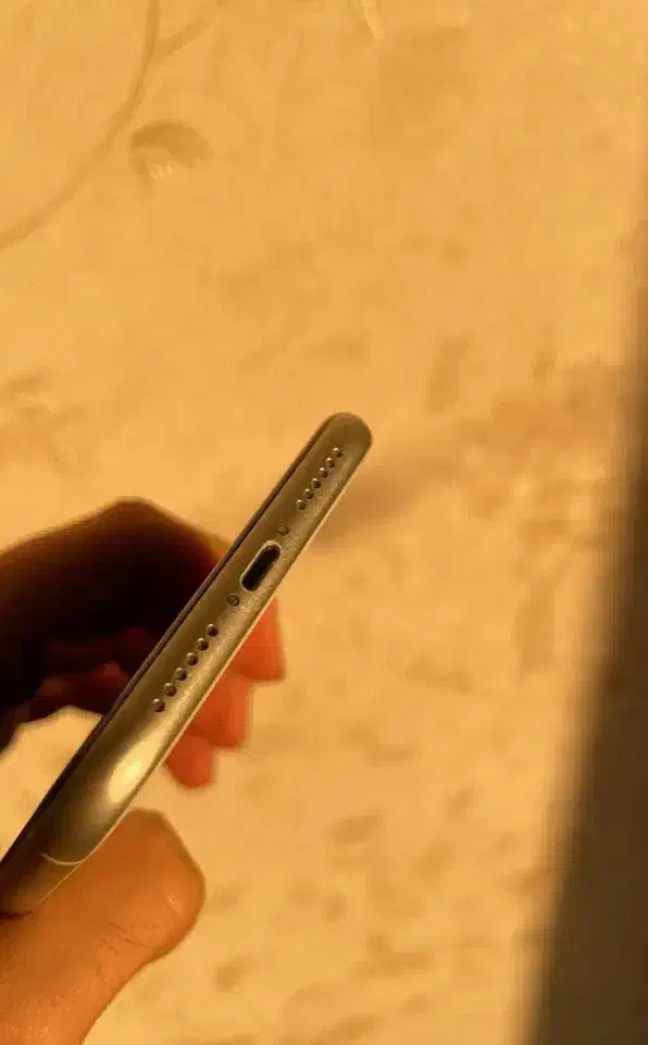 آیفون ۱۱ نرمال|موبایل|زابل, |دیوار