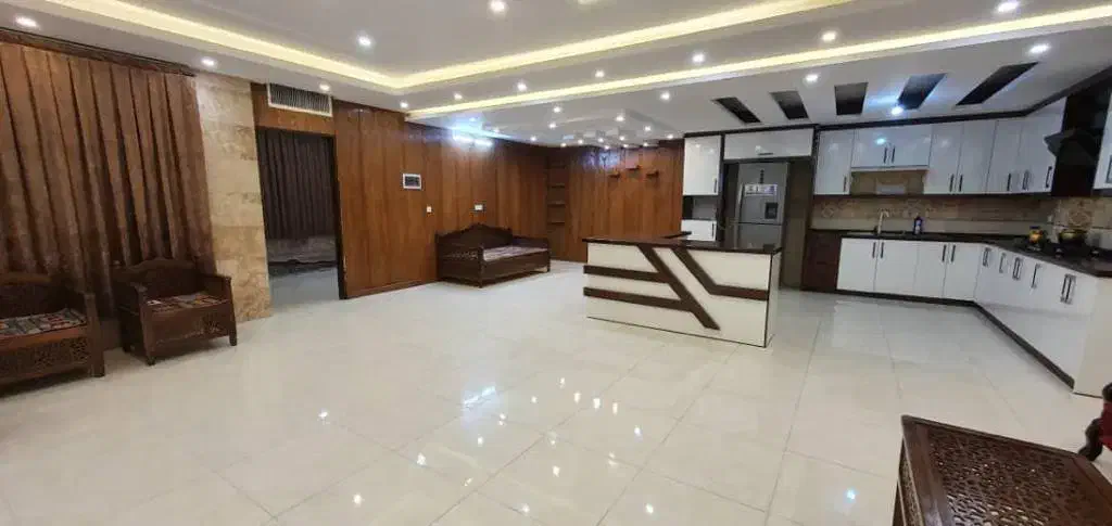 ویلای مخصوص مراسم تعداد ۱۰۰ نفر|اجارهٔ کوتاهمدت ویلا و باغ|اصفهان, بهارستان|دیوار