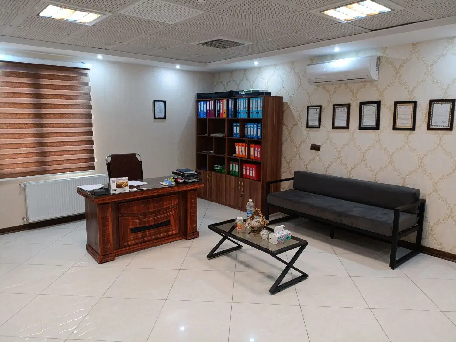 اجاره یک واحد اداری 65 متری|اجارهٔ دفتر کار، اتاق اداری، مطب|اراک, |دیوار