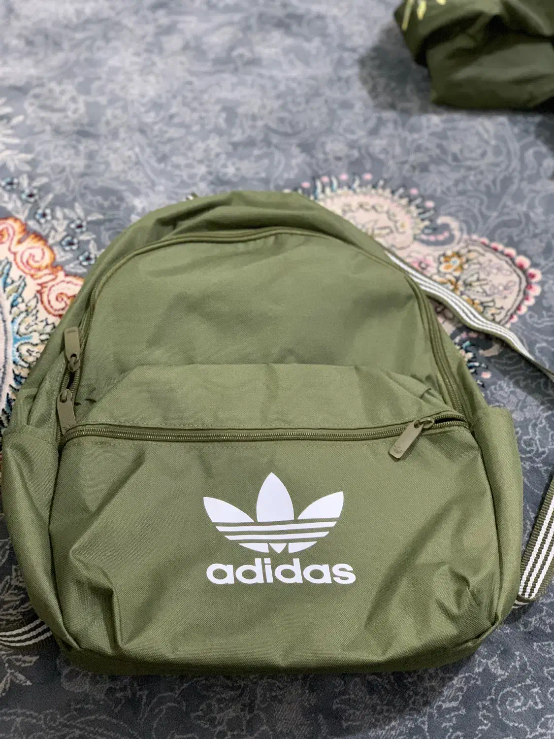 کیف ادیداس نو|کیف، کفش، کمربند|شهریار, رضی آباد بالا|دیوار