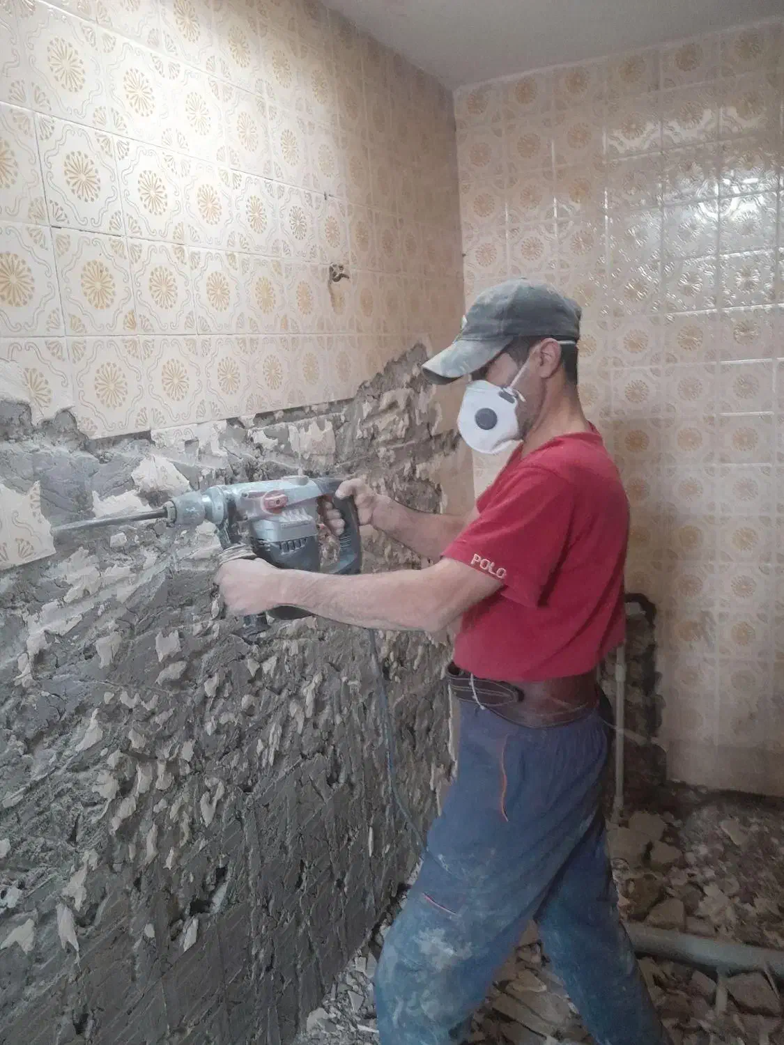 تخریب فنی ساختمانی .تجهیزات روز(دیوارباربر. گچ.غ|خدمات پیشه و مهارت|گنبد کاووس, |دیوار