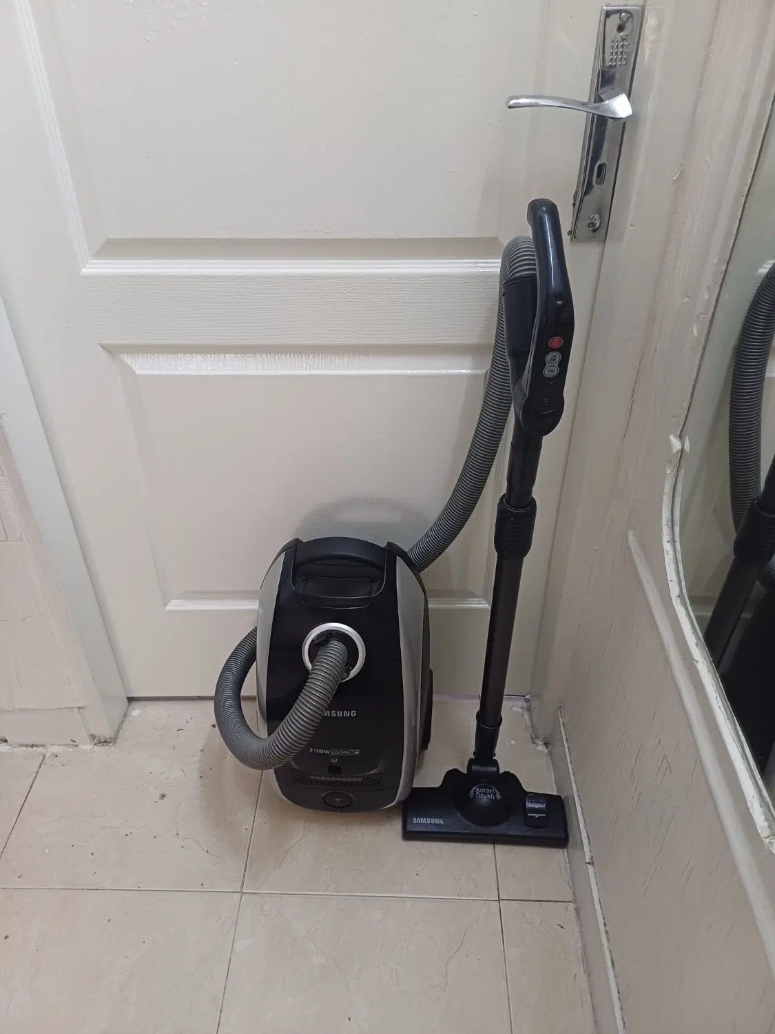 جاروبرقی سامسونگ 2100وات مدل کوئین 21|جاروبرقی، جارو شارژی، بخارشو|تهران, نازیآباد|دیوار