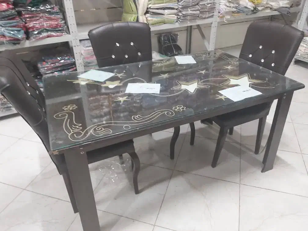 میز غذاخوری ۶ نفر و ۴ نفره|میز و صندلی غذاخوری|خرمشهر, |دیوار