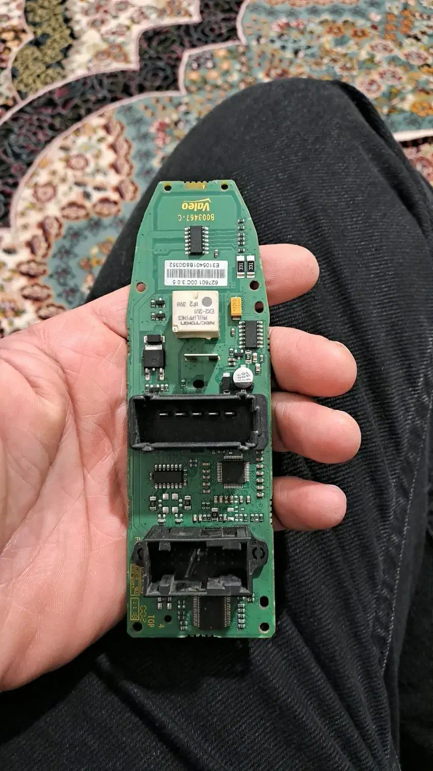 بردشیشه بالابرسورن وسمند ddnسمت راننده|قطعات یدکی و لوازم جانبی|شاهین دژ, |دیوار