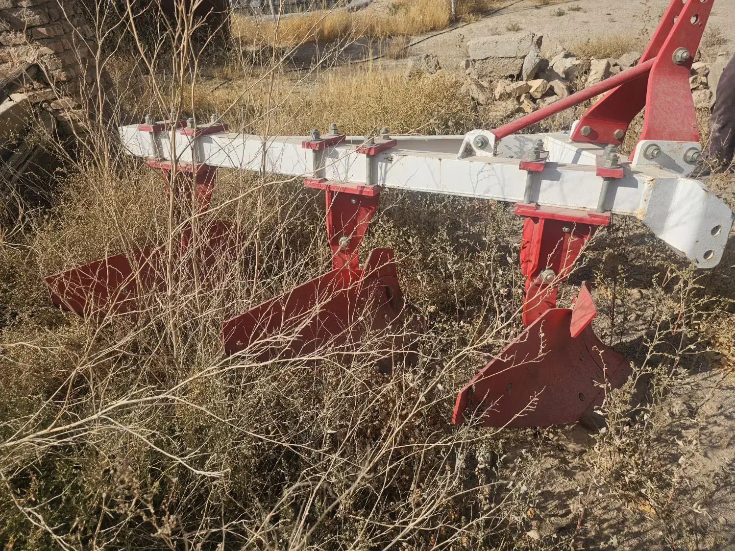 گاوآهن سه خیش|ماشینآلات صنعتی|رامند, |دیوار