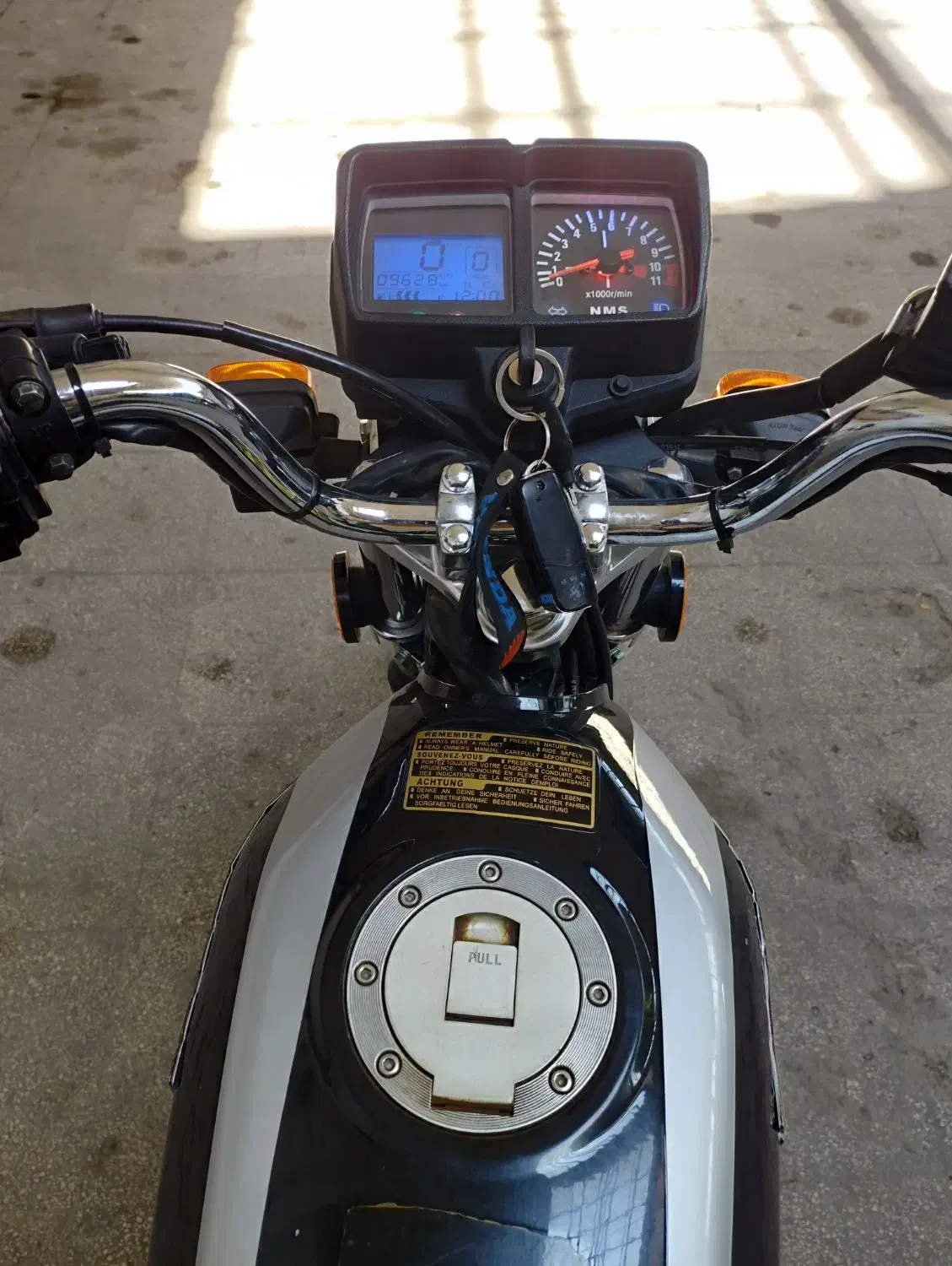 موتور احسان 200 سی سی کم کار|موتورسیکلت|مشهد, رده|دیوار