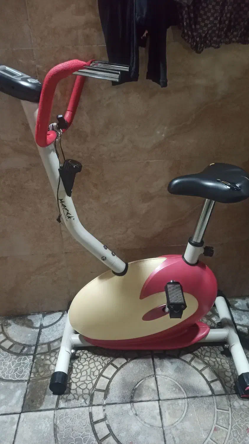 دوچرخه ثابت ورزشی|تجهیزات ورزشی|ارومیه, |دیوار