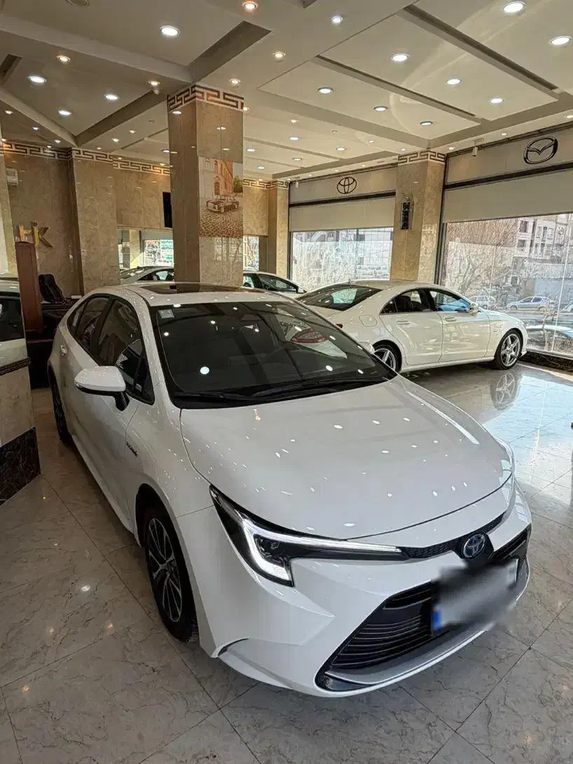 تویوتا لوین ۱۸۰۰ مدل ۲۰۲۴|خودرو سواری و وانت|تهران, پونک|دیوار