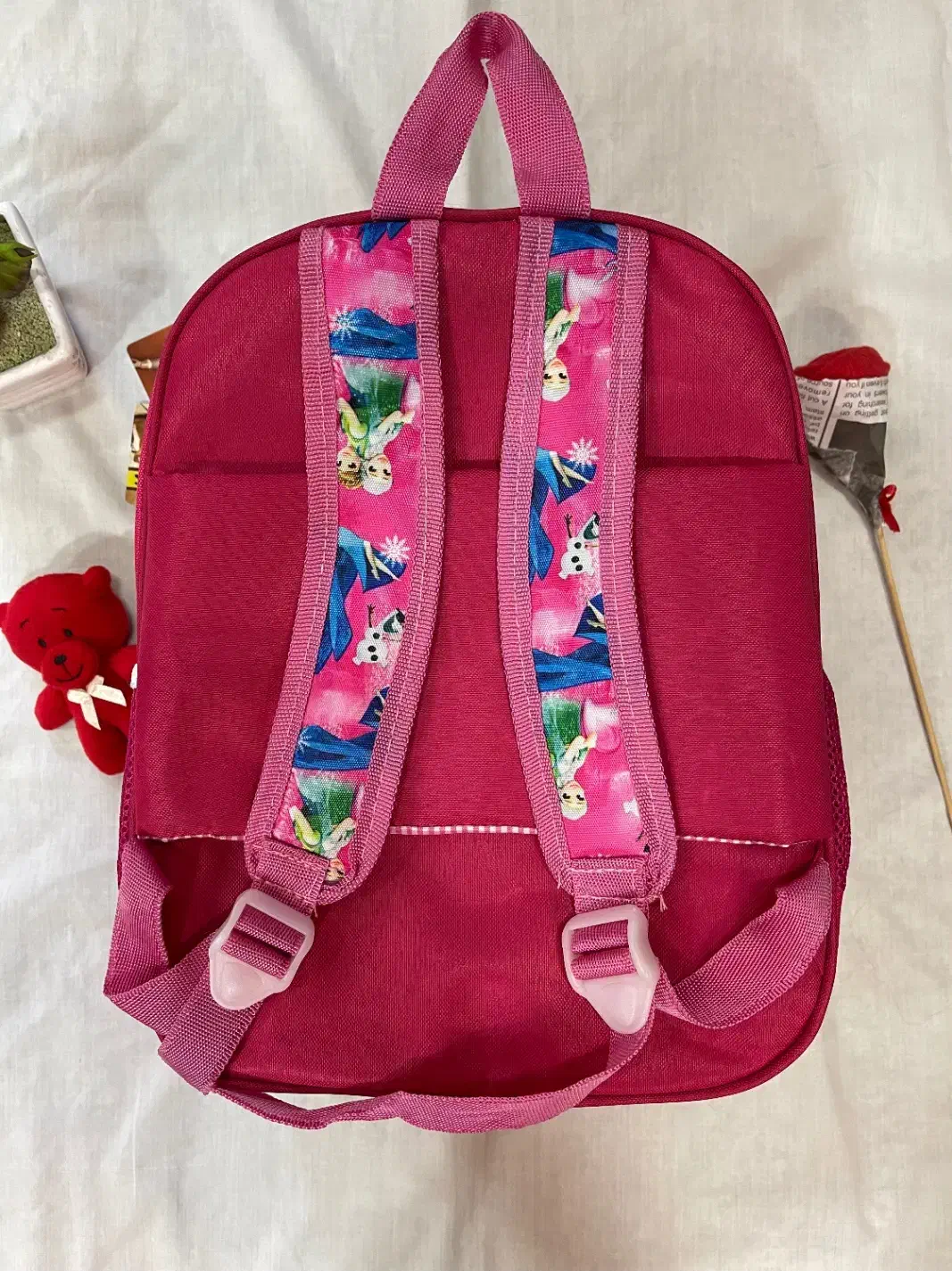 مهدکودکی|کیف، کفش، کمربند|یزد, |دیوار