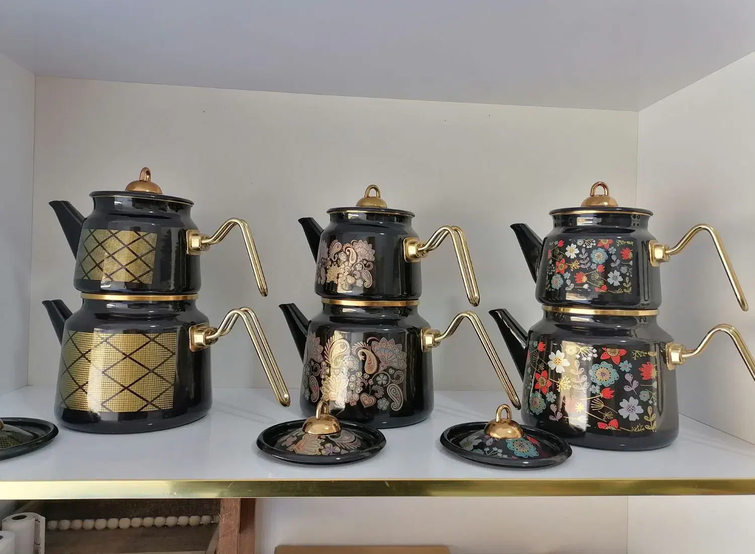 کتری قوری دسته طلا|قوری، کتری، قهوهساز دستی|ارومیه, |دیوار