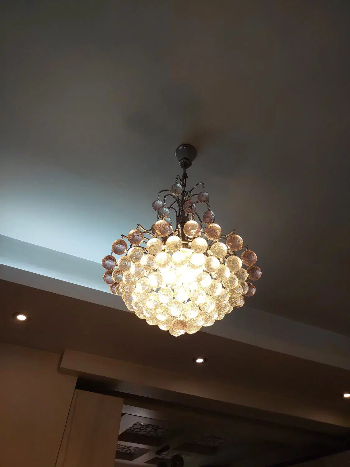 لوستر|لوستر و چراغ آویز|تهران, نیروی هوایی (پیروزی)|دیوار