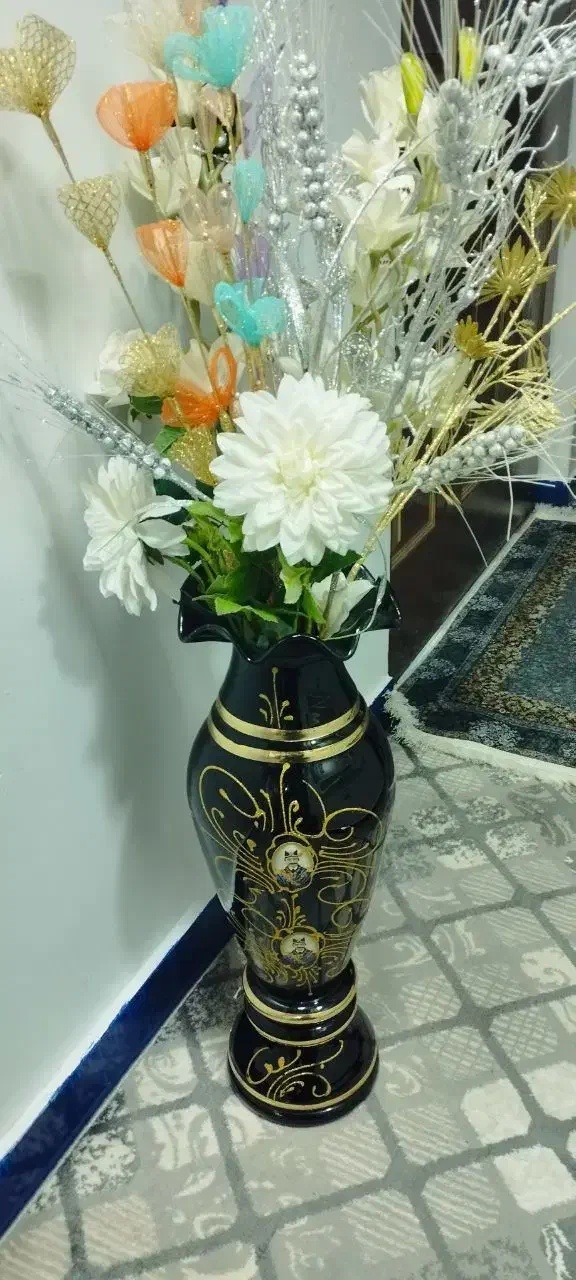 گل و گلدان سالم و تمیز|گل مصنوعی|نهاوند, |دیوار