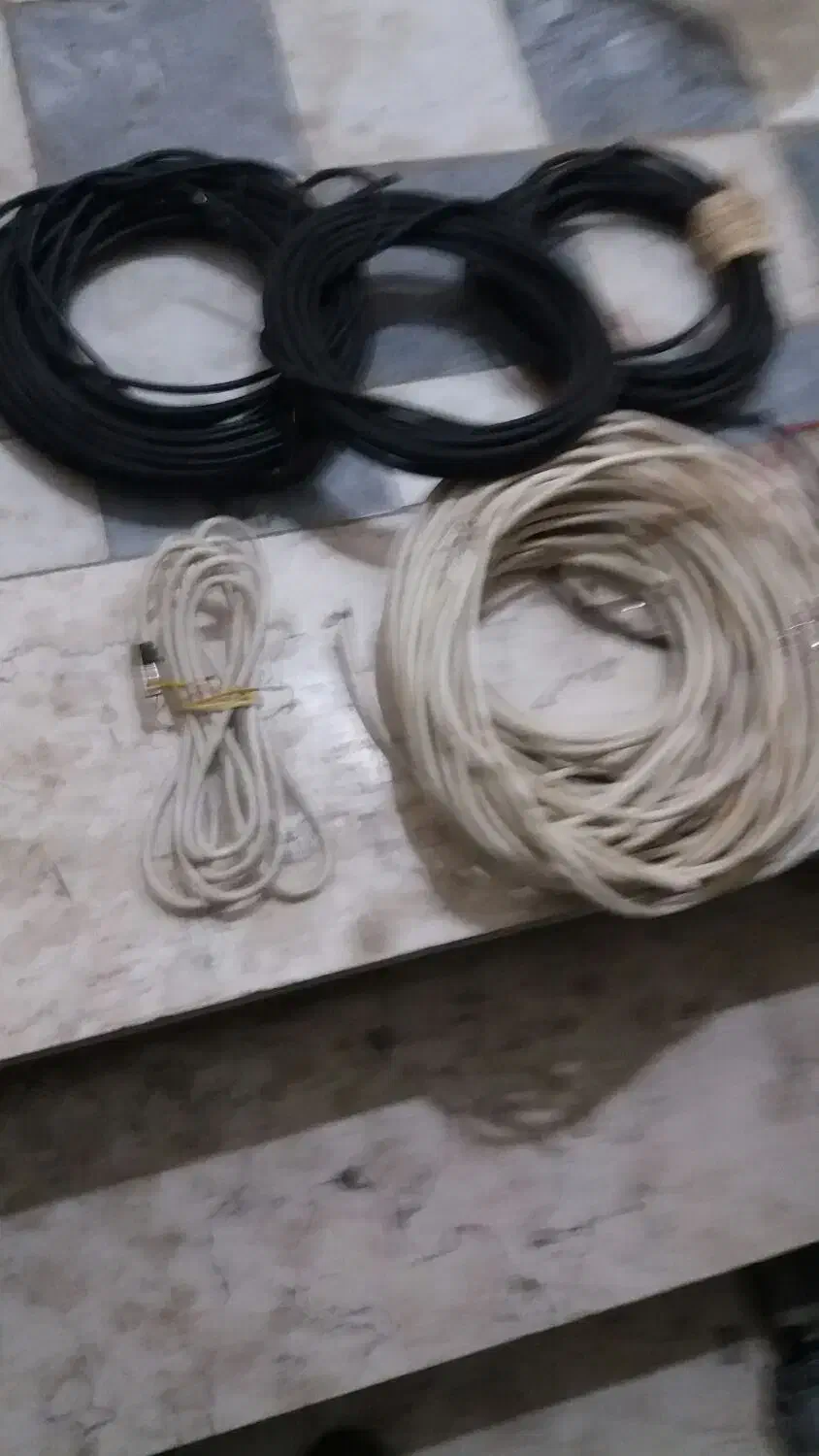 کابل آنتن تلویزیون|تلویزیون و پروژکتور|ایذه, |دیوار