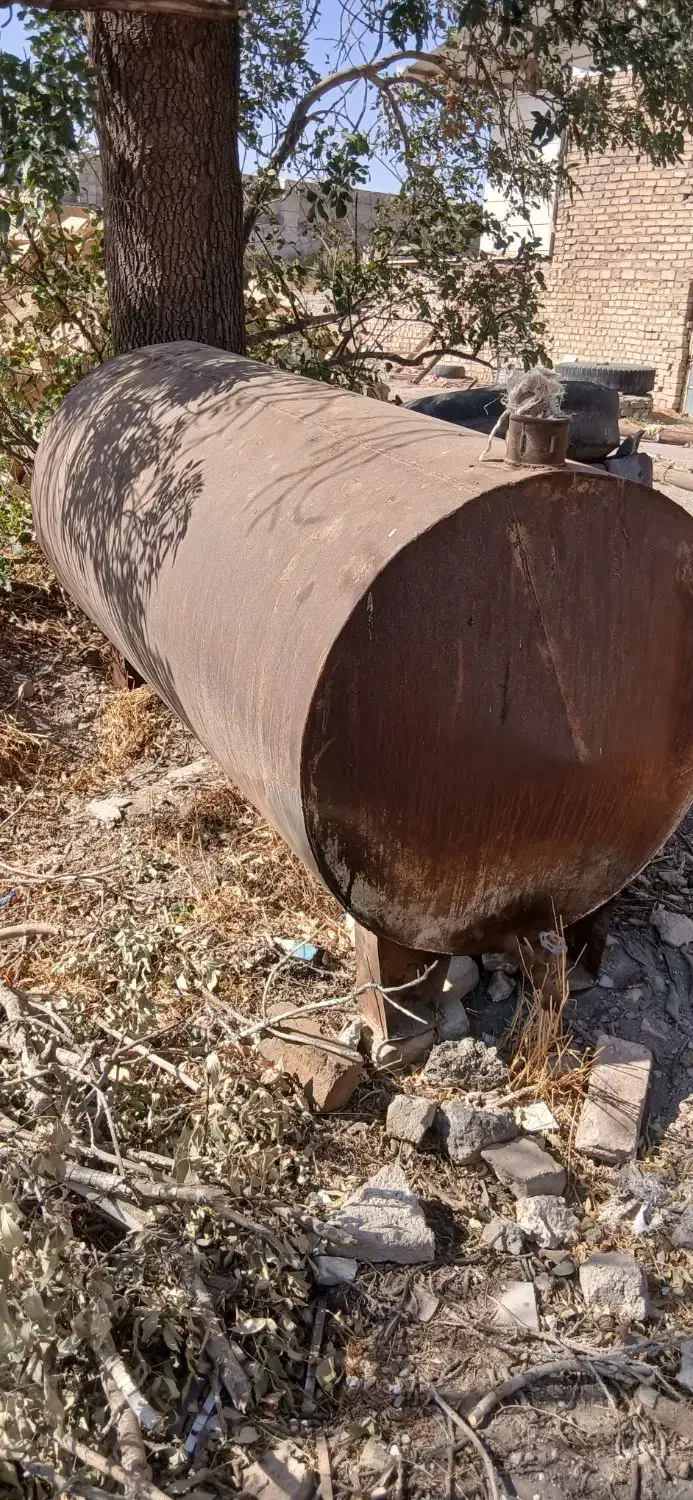 تانک‌۱۵۰۰لیتری|ابزارآلات|کوهین, |دیوار