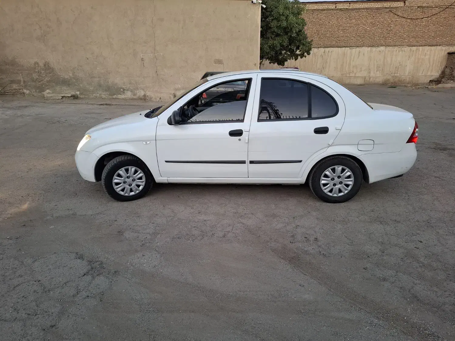 تیبا۱|خودرو سواری و وانت|همدان, |دیوار