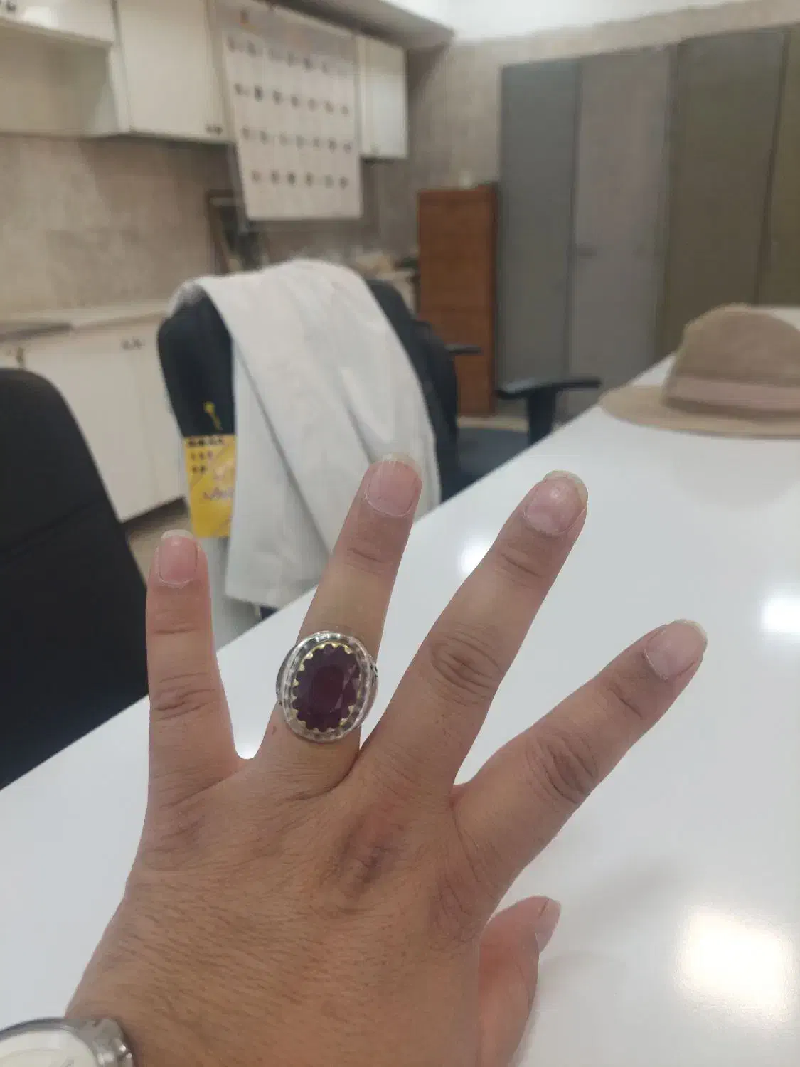 انگشتر یاقوت سرخ آفریقایی درشت|جواهرات|بجنورد, |دیوار