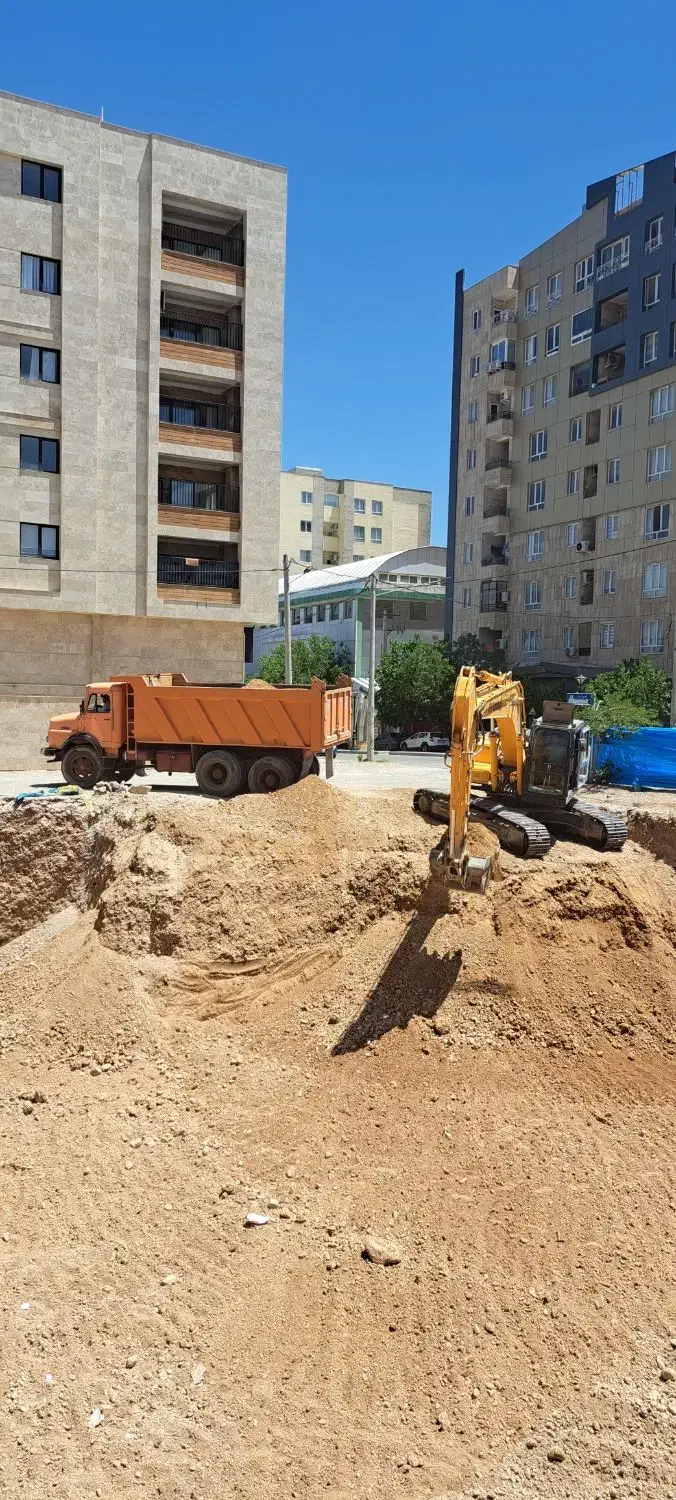 اجاره بیل مکانیکی  هیوندا|خدمات حمل و نقل|بجنورد, |دیوار