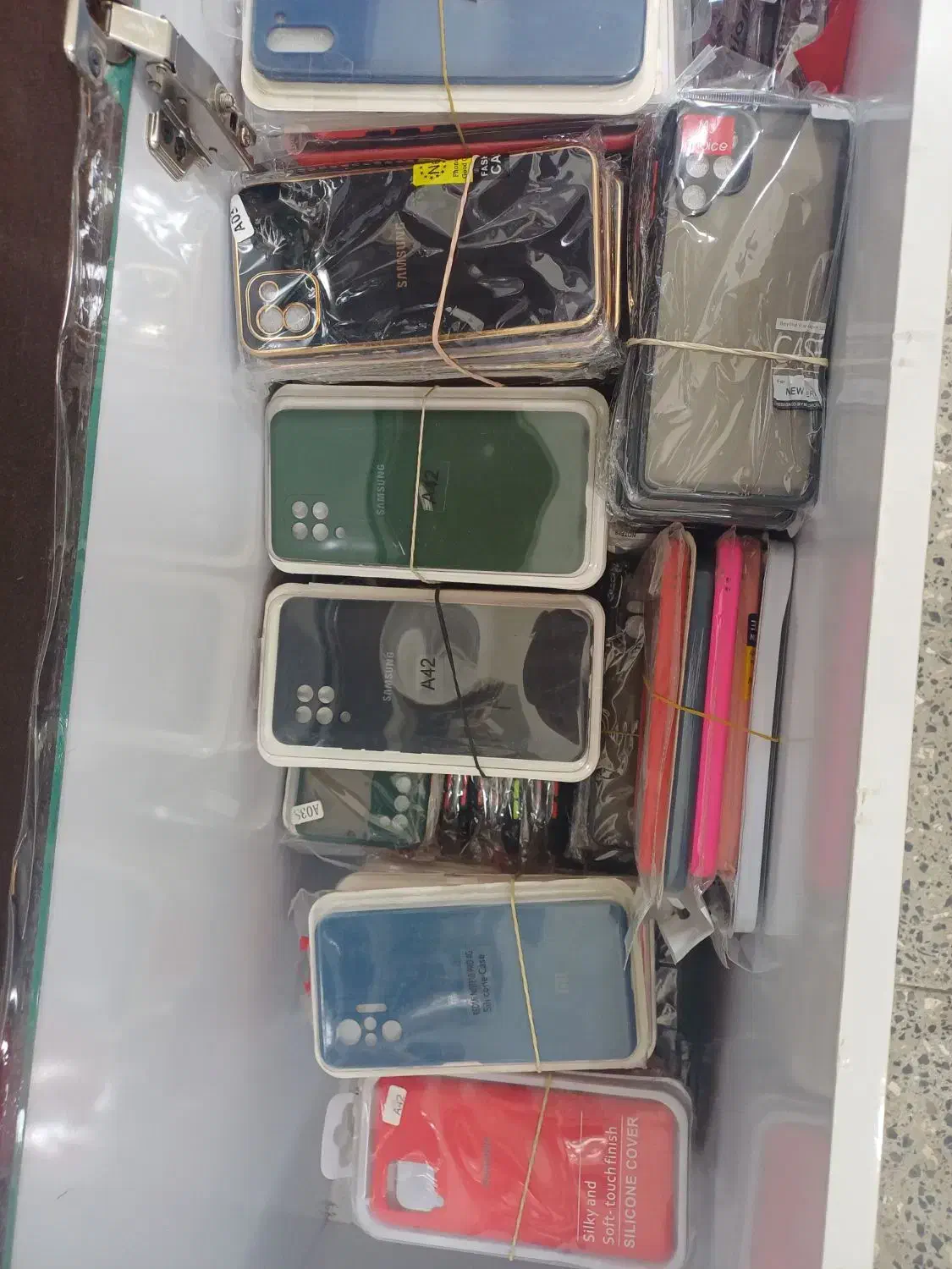 فروش کاور گوشی به صورت عمده یک جا|لوازم جانبی موبایل و تبلت|مهاباد (آذربایجان غربی), |دیوار