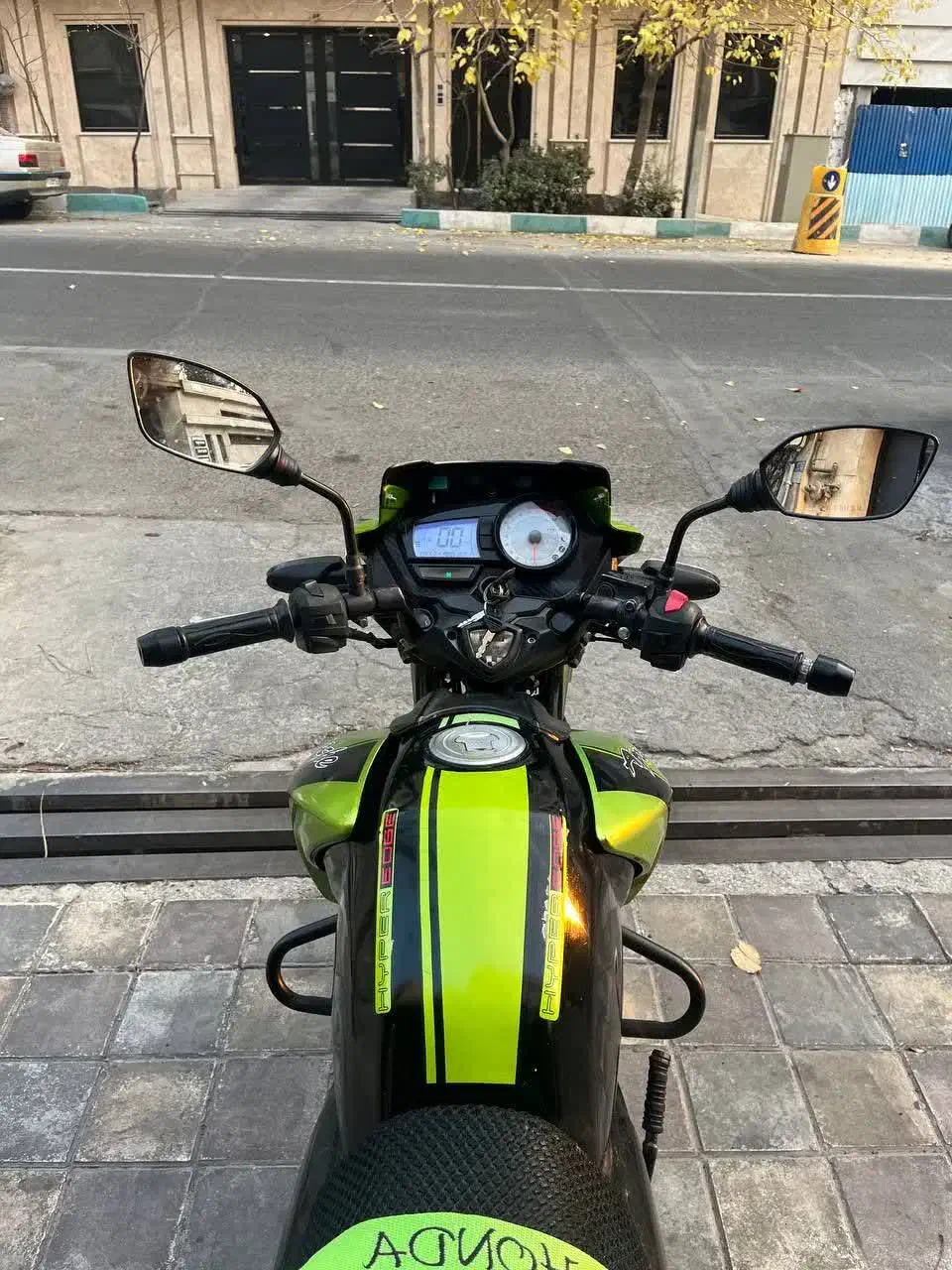 پالس.آپاچی 150 مدل 93 درحد درحد ضمانت کتبی|موتورسیکلت|تهران, نارمک|دیوار