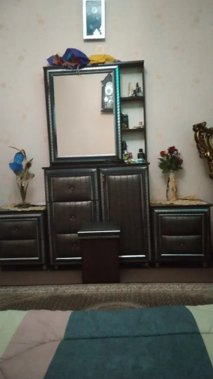 تخت|تخت و سرویس خواب|سهند, |دیوار