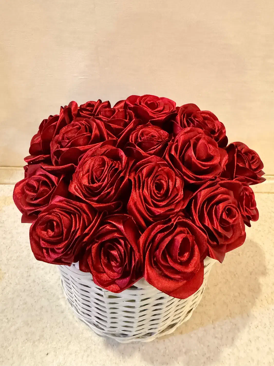 گل رز|گل مصنوعی|صدرا-فارس, فاز ۱|دیوار