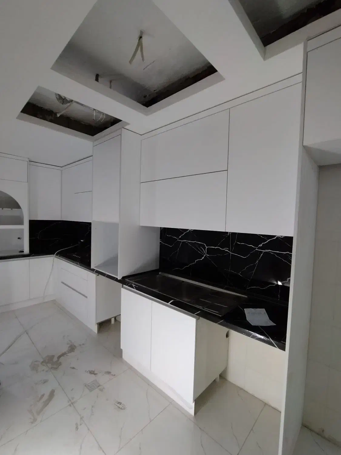 ساخت و تولید انواع کابینت ام دی اف های گلاس ممبران|خدمات پیشه و مهارت|قدس, شهر‌قدس|دیوار