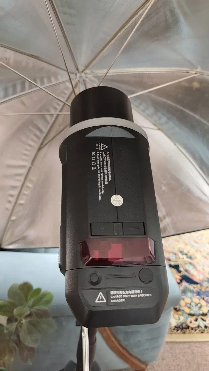 فروش فلاش و پانتو گراف از تجهیزات عکاسی|دوربین عکاسی و فیلمبرداری|دزفول, |دیوار