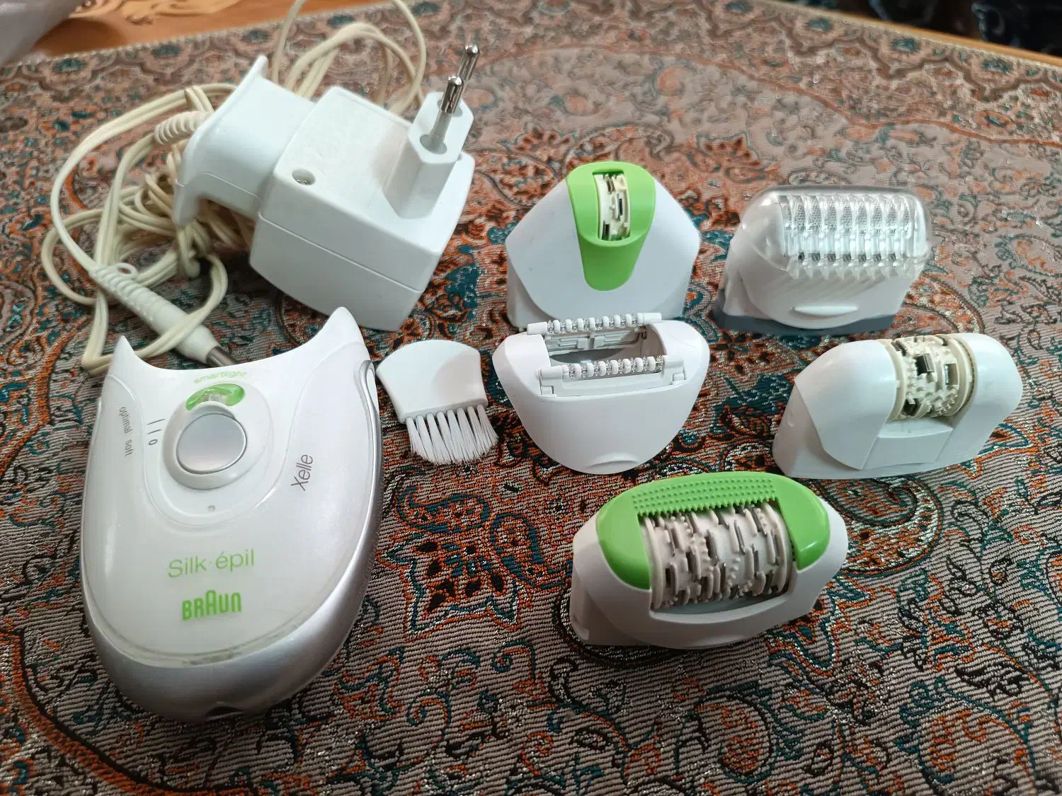 حراج لوازم و وسائل آرایشی|حراج|شاهینشهر, خانه کارگر|دیوار