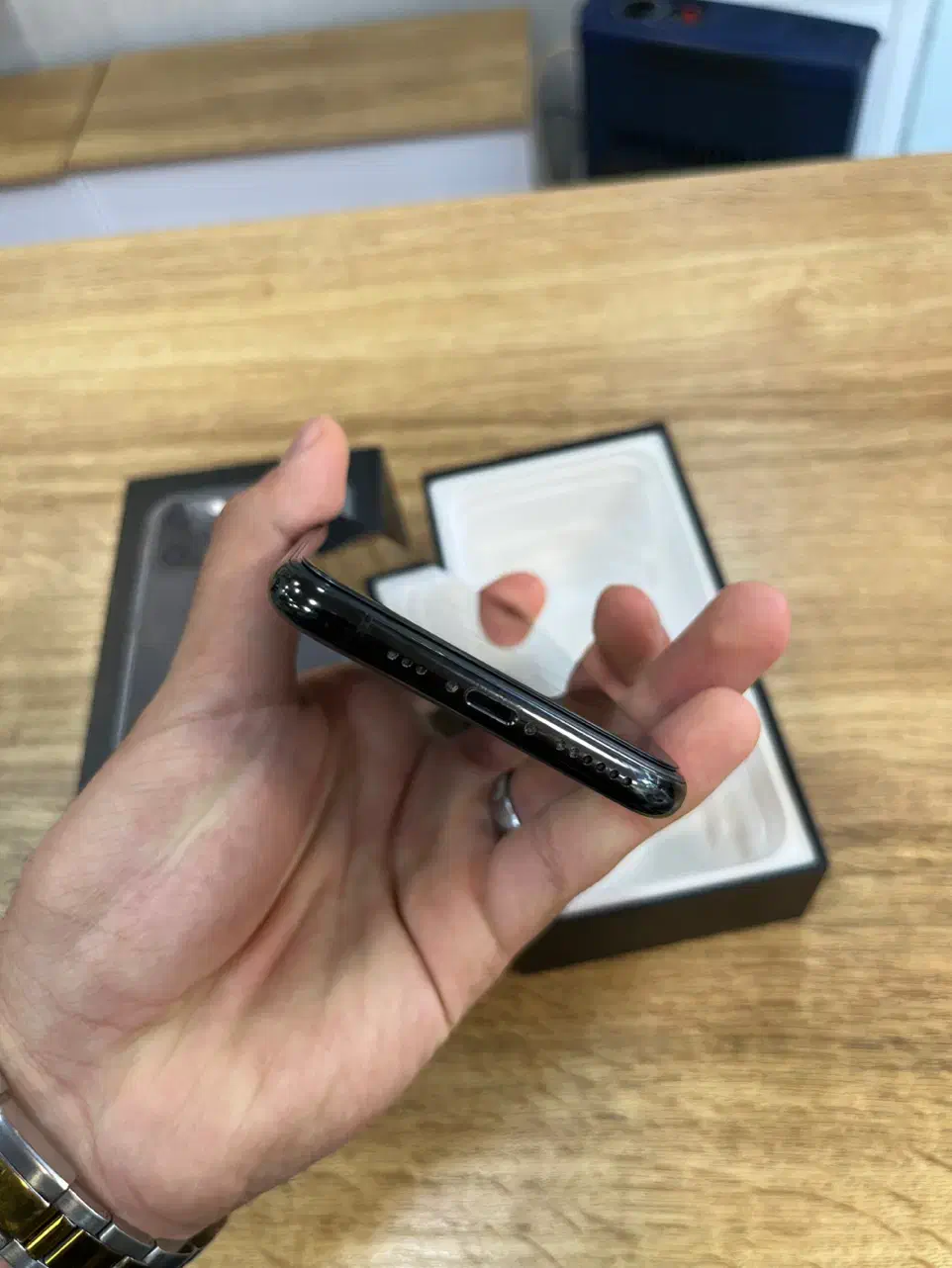 iPhone 11 Pro|موبایل|کرج, برغان|دیوار