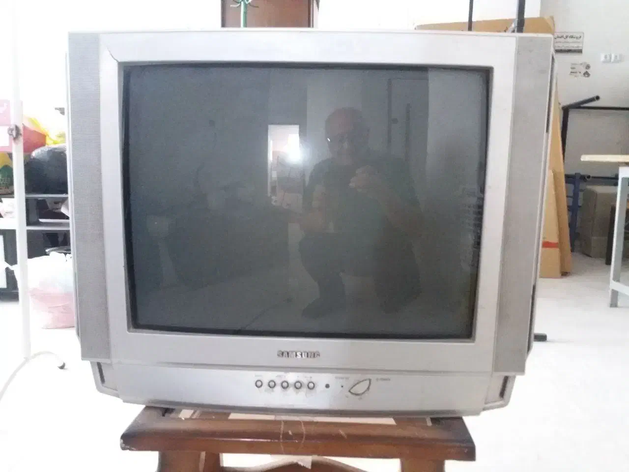 تلویزیون قدیمی|تلویزیون و پروژکتور|سبزوار, عظیمیان|دیوار