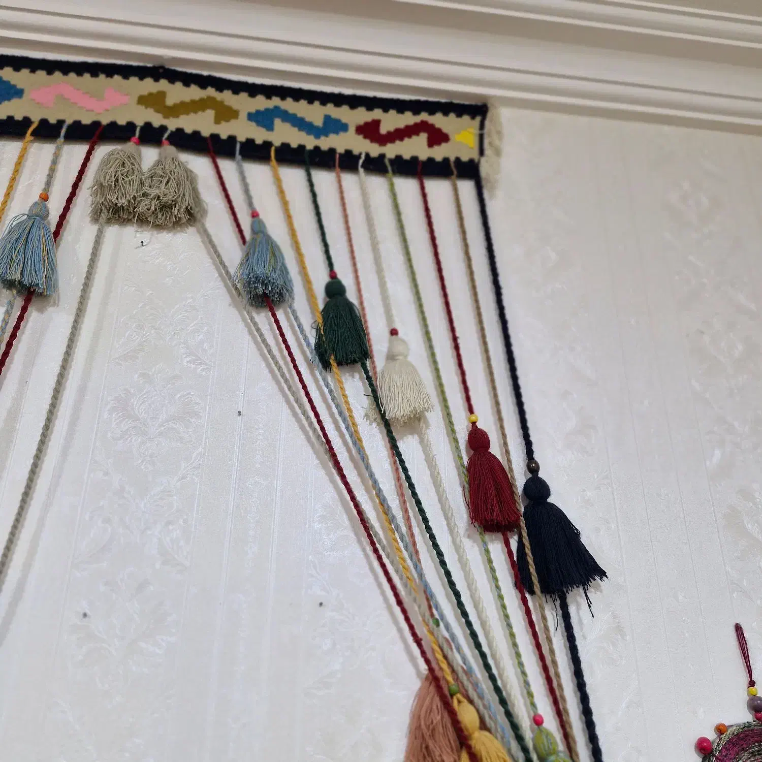 سردر گلیمی یا پرده گلیمی|پرده، رانر، رومیزی|آبدانان, |دیوار