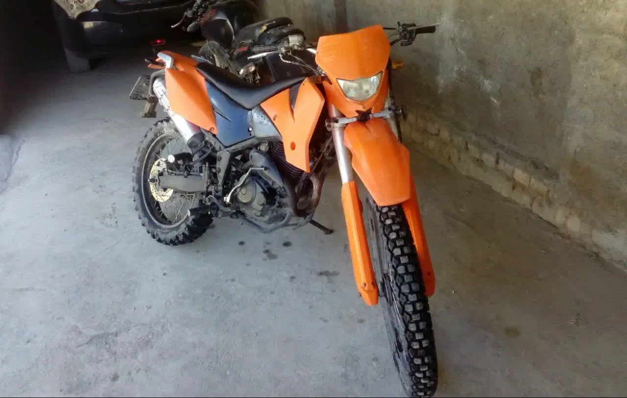 تریل 200cc|موتورسیکلت|تهران, اتحاد|دیوار