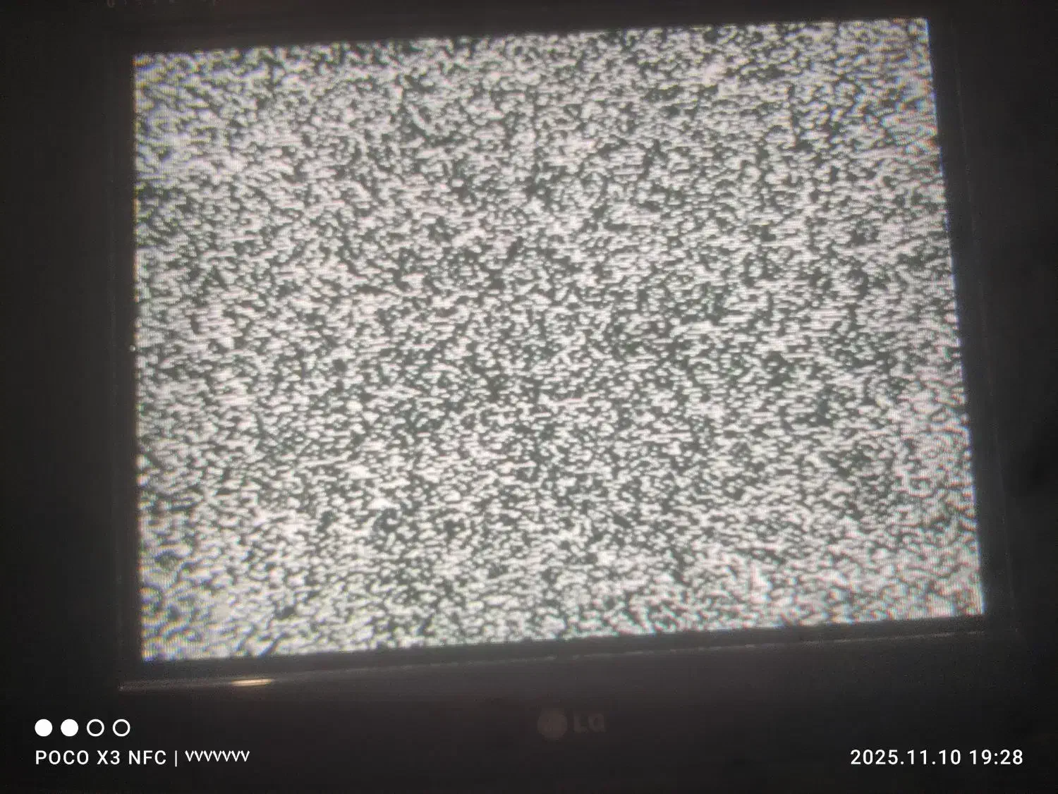 تلویزیون|تلویزیون و پروژکتور|بروجرد, |دیوار