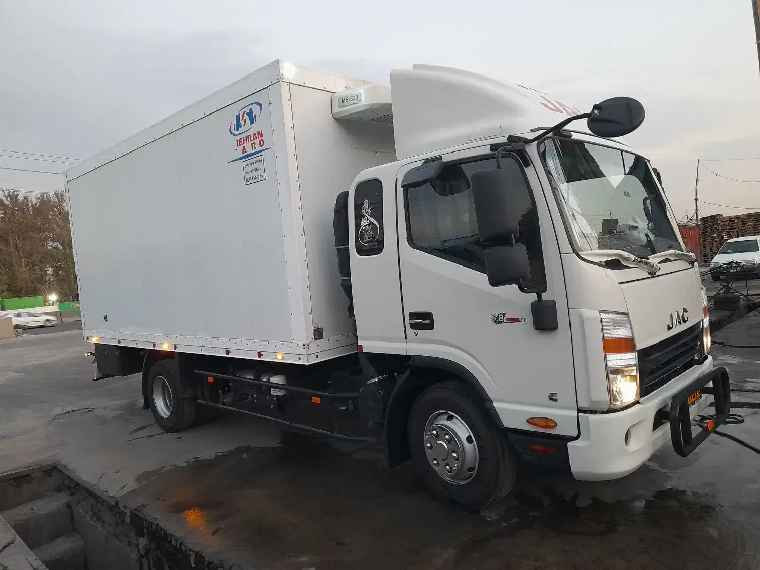 جک یخچالی ۸ تن و نیم ۱۴۰۱|خودرو سنگین|قرچک, شهرک گلها|دیوار
