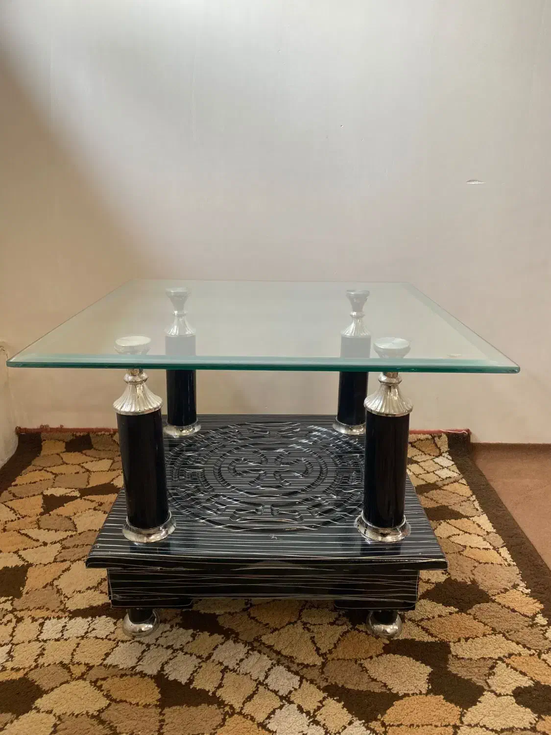 ۲ دست جلو مبلی|مبلمان خانگی و میز عسلی|خوی, |دیوار