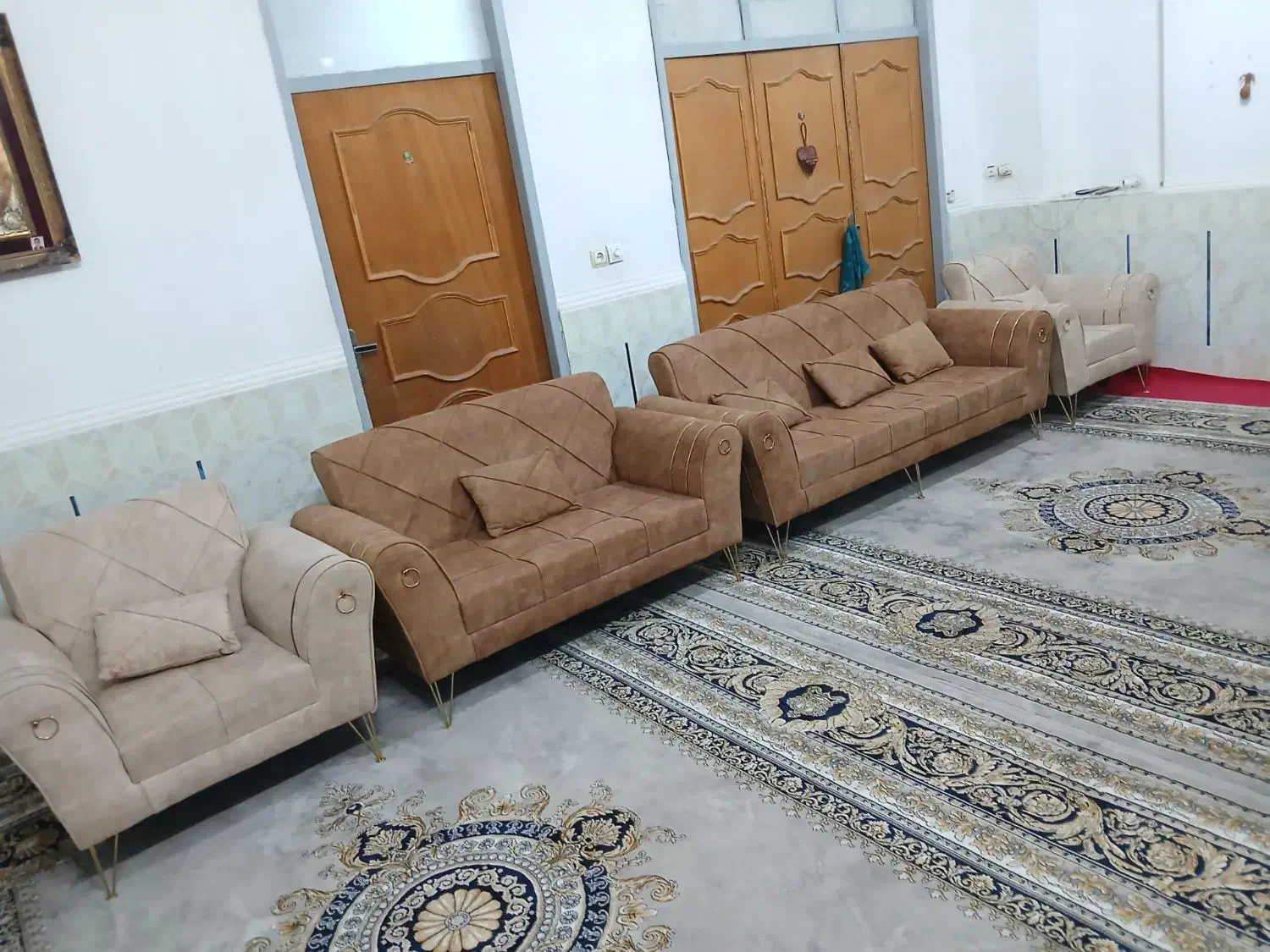 مبل های راحتی ۷نفره برند سمساری کوهکن|مبلمان خانگی و میز عسلی|زابل, |دیوار