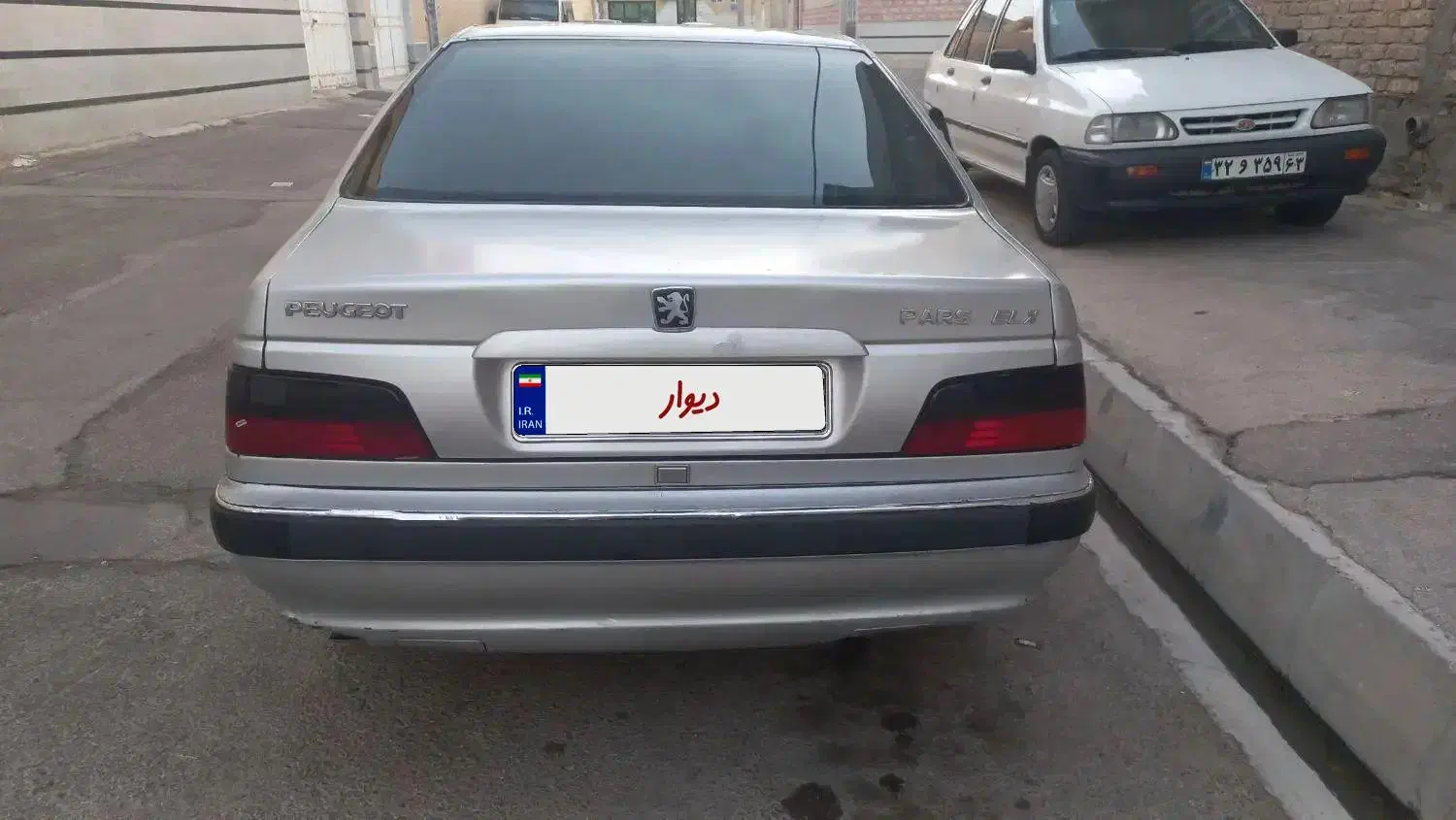 پژو پارس ساده|خودرو سواری و وانت|شیراز, پودنک|دیوار